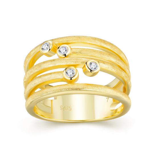 Engraved With Top-quality Moissanite, This Luxurious And Fashionable Minimalist Jewelry Set Features Silver Pieces Electroplated With Gold.