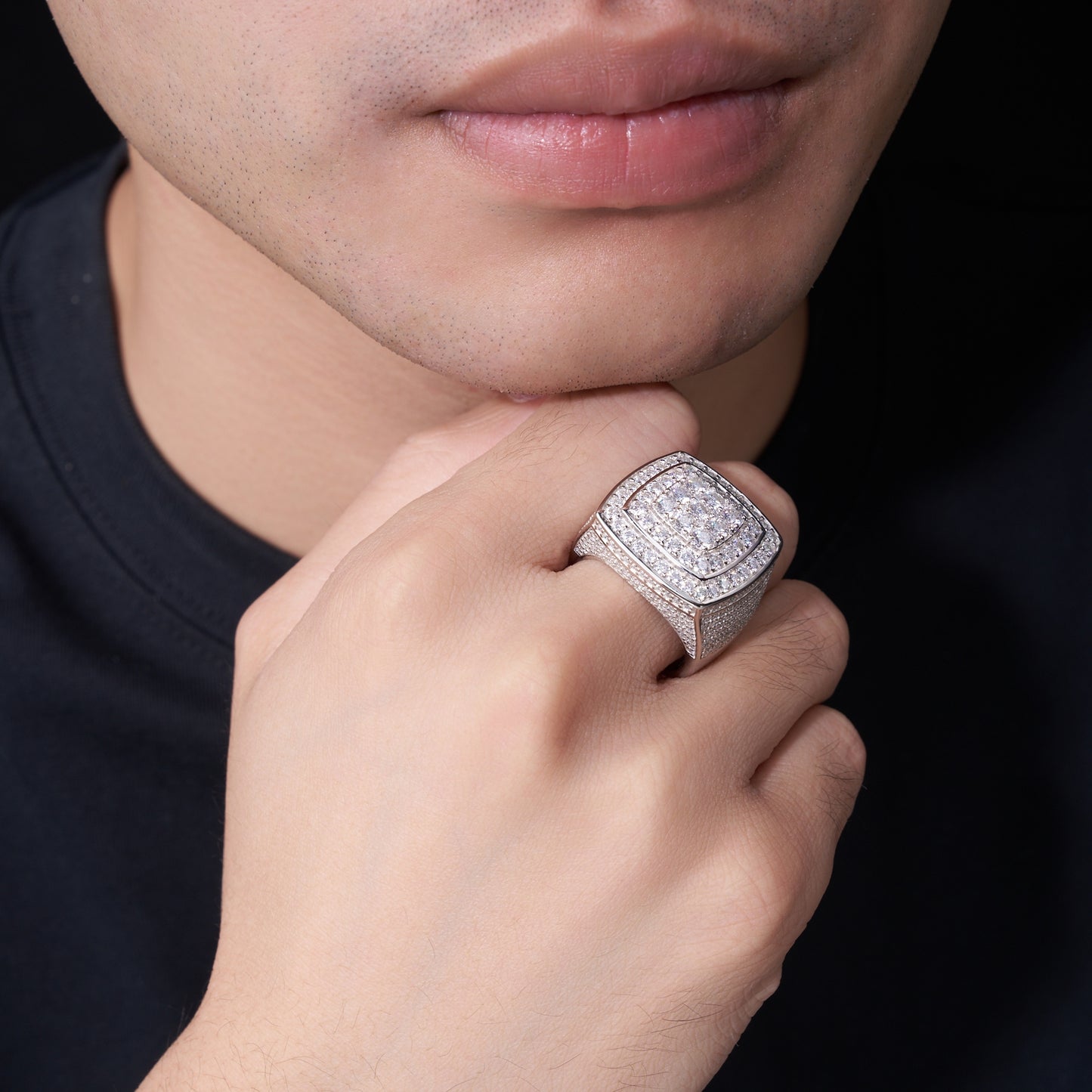 Engraved With Top-quality Moissanite, This Luxurious And Fashionable Minimalist Jewelry Set Features Exquisite Silver Accessories For Men. Made Of S925 Silver With Electroplated Platinum.