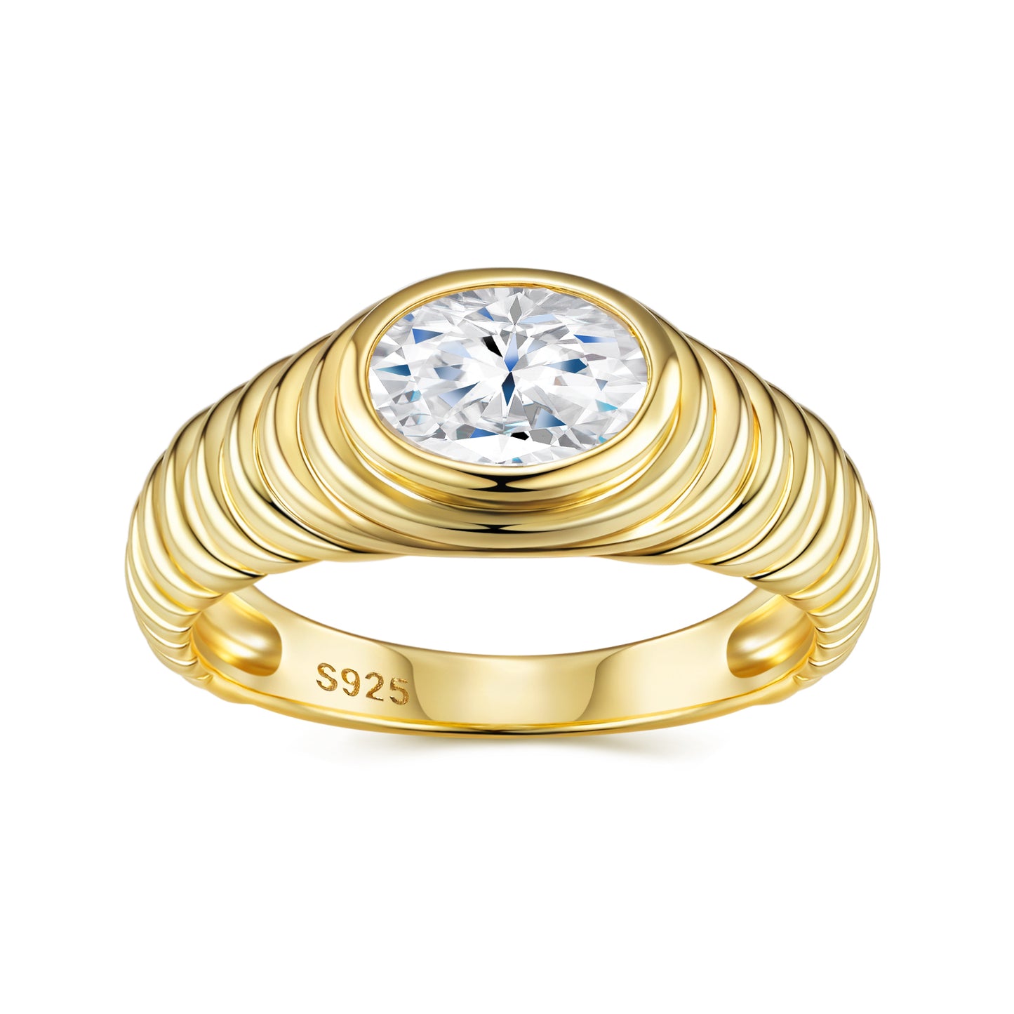 Engraved With Top-quality Moissanite, This Luxurious And Fashionable Minimalist Jewelry Set Features Silver Pieces Electroplated With Gold.